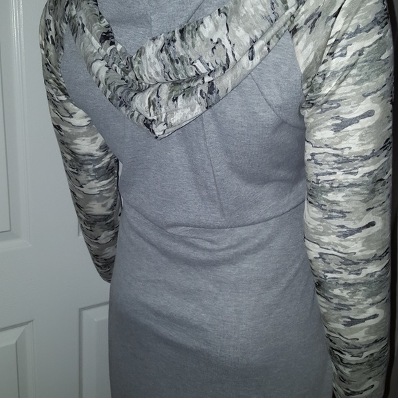 Hooded Dress - Grey with Camo Raglan Sleeves & Front Pocket - Casual Sporty Chic - Picture 5 of 8